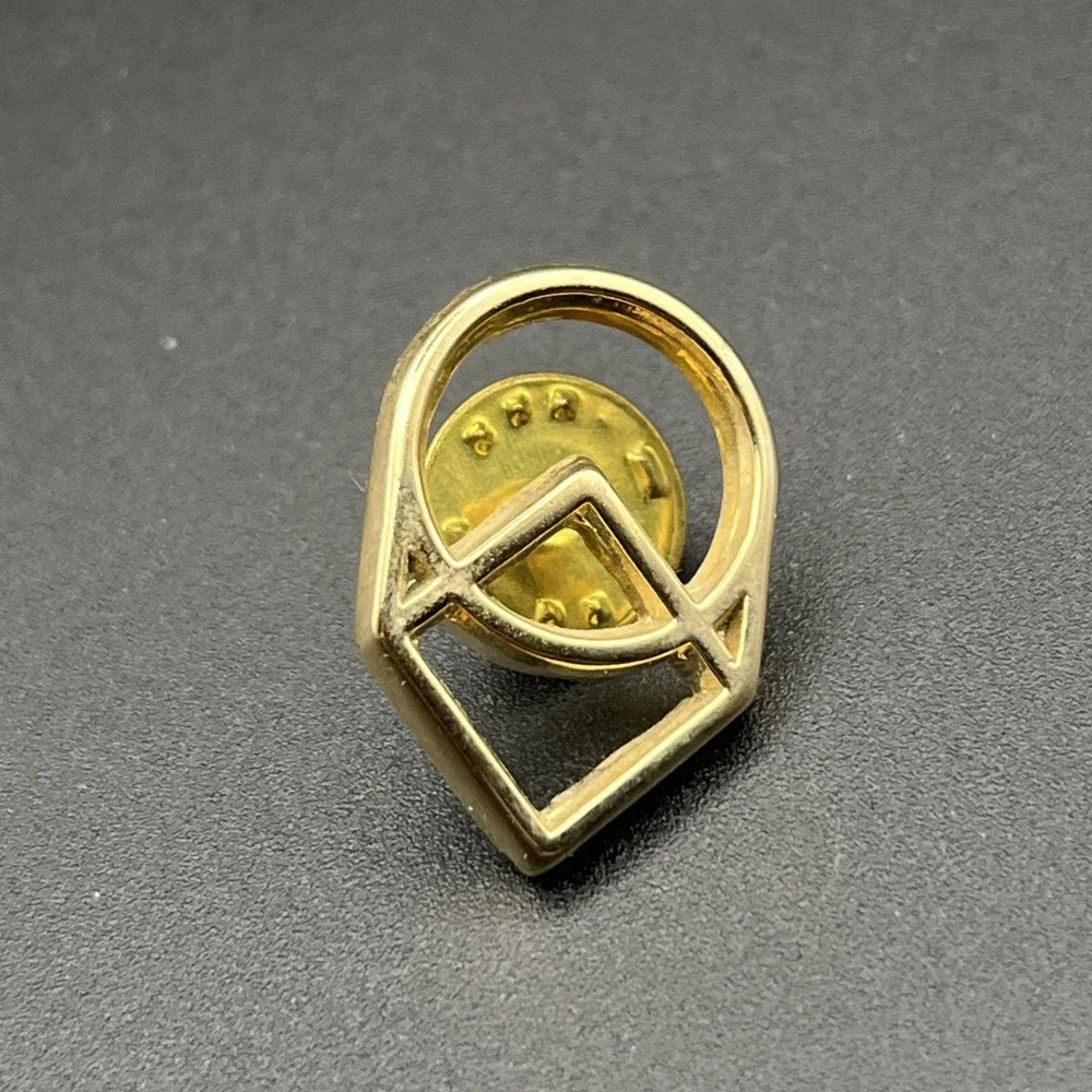 Vintage Gold Tone Shapes Design Circle Square Geometric Lapel Hat Pin‎